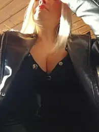 MILFBARBY — Stripchat recorded stream screenshot (27 Feb 2026)