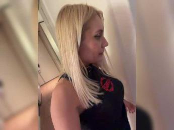 Tvoyasamka77 — Bongacams recorded stream screenshot (27 Feb 2026)