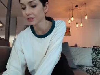 milla_bella — Chaturbate recorded stream screenshot (27 Feb 2026)