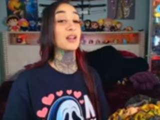 starryari69 — Camsoda recorded stream screenshot (28 Feb 2026)