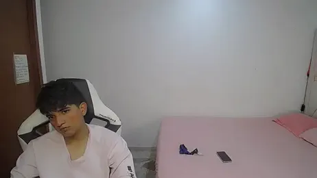 Maxwell_boys — Stripchat recorded stream screenshot (28 Feb 2026)