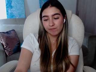 alexyferrer — Camsoda recorded stream image, 06.03.2025 18:30