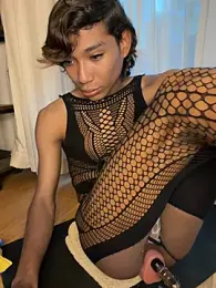 alejo_cute — Stripchat recorded stream screenshot (28 Feb 2026)