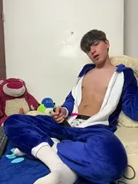 Naim_TheKing — Stripchat recorded stream image, 01.03.2026 03:20