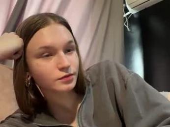 nloraaa — Chaturbate recorded stream image, 01.03.2026 08:20