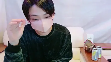 -kou-- — Stripchat recorded stream screenshot (01 Mar 2026)