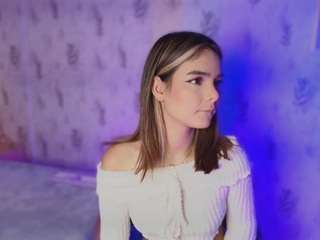 emyliesander — Camsoda recorded stream image, 02.03.2026 11:50