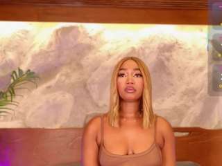 alison-mooon — Camsoda recorded stream image, 03.03.2026 22:40