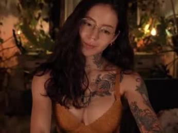 effylowell_ — Chaturbate recorded stream image, 04.03.2026 00:10