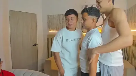 friendslikeplay — Stripchat recorded stream screenshot (04 Mar 2026)