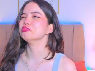 Bella Fontana — Flirt4free recorded stream image, 04.03.2026 18:50