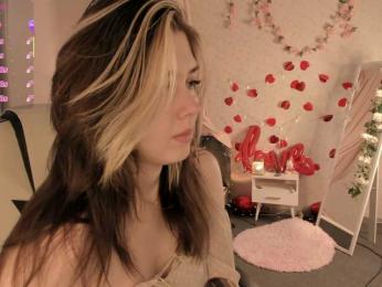 Vanessa-Walters — Bongacams recorded stream screenshot (05 Mar 2026)