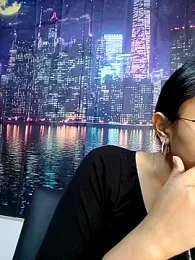 SofieLove_01 — Stripchat recorded stream image, 05.03.2026 05:10