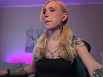 twiinkie_pie — Chaturbate recorded stream screenshot (05 Mar 2026)