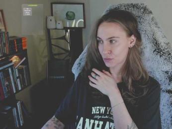 Adamova_Eva — Bongacams recorded stream screenshot (06 Mar 2025)