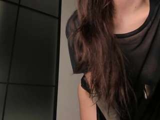 moonlovee — Camsoda recorded stream image, 06.03.2026 08:00