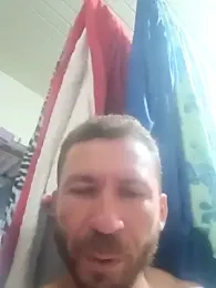 RobertoLuiz84 — Stripchat recorded stream image, 07.03.2026 00:10