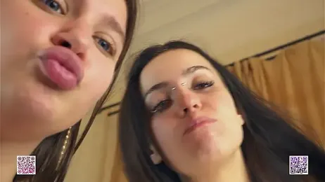 vivid_girls_vg — Stripchat recorded stream image, 08.03.2026 07:30