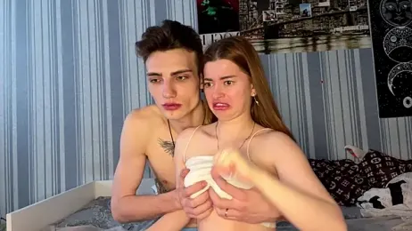 EmiliaCouple — Stripchat recorded stream image, 09.03.2026 06:20