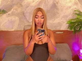 alison-mooon — Camsoda recorded stream image, 09.03.2026 23:10