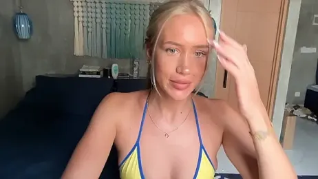 livsslife — Stripchat recorded stream screenshot (10 Mar 2026)