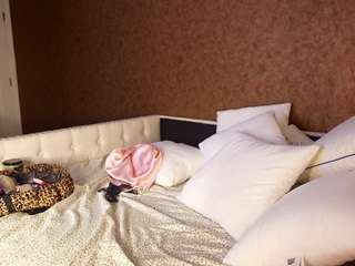 katt-leya — Camsoda recorded stream image, 10.03.2026 06:30