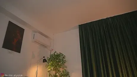 Alyonaqueen_ — Stripchat recorded stream screenshot (11 Mar 2026)