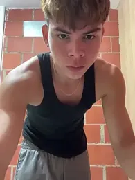 Handsome_boys69 — Stripchat recorded stream image, 12.03.2026 03:10