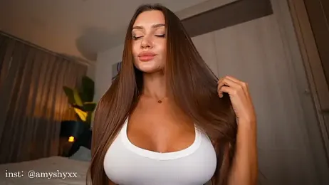 AmyLuxe — Stripchat recorded stream image, 12.03.2026 14:00