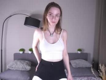 minnietammy — Chaturbate recorded stream image, 12.03.2026 13:00