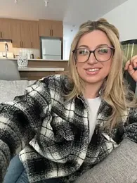 miamellycious — Stripchat recorded stream image, 12.03.2026 18:40