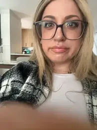 miamellycious — Stripchat recorded stream image, 12.03.2026 18:40