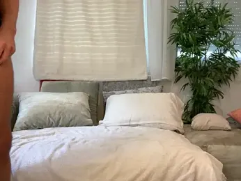 Malena525 — Stripchat recorded stream image, 13.03.2026 08:30