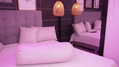 BellaLatinaTS — Stripchat recorded stream screenshot (13 Mar 2026)