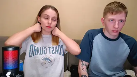juliaanddima — Stripchat recorded stream image, 13.03.2026 21:20