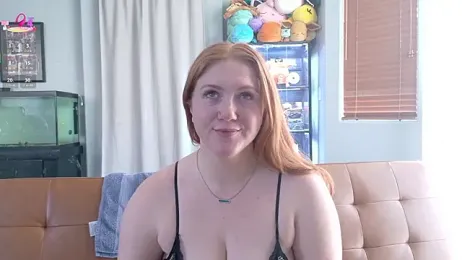 Scarlettredff — Stripchat recorded stream image, 14.03.2026 00:00