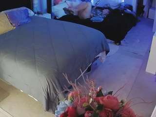 voyeurcam-house-charleys-room — Camsoda recorded stream image, 14.03.2026 00:20
