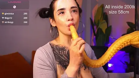 EvaCanton — Stripchat recorded stream image, 16.03.2026 02:00