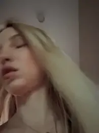 Adelina0001 — Stripchat recorded stream image, 17.03.2026 02:10