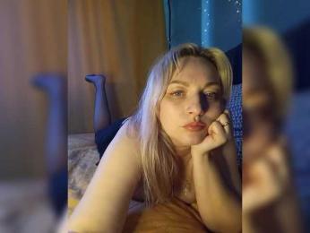 Tanysha-1 — Bongacams recorded stream image, 17.03.2026 04:30