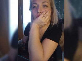 Tanysha-1 — Bongacams recorded stream image, 17.03.2026 04:30