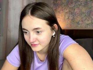 trinasmathers — Camsoda recorded stream image, 17.03.2026 07:10