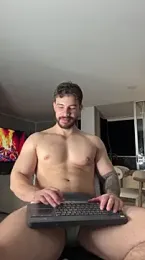 Valenthino_Salvatore — Stripchat recorded stream image, 18.03.2026 03:30
