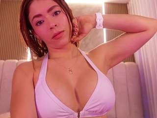 mssbombom — Camsoda recorded stream image, 18.03.2026 03:00