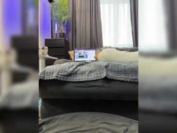 MagicMelody — Bongacams recorded stream image, 18.03.2026 12:40