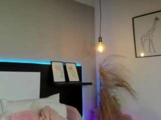 victoria-rouse — Camsoda recorded stream screenshot (18 Mar 2026)