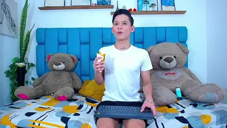 Hot_Boys_Latinos_X — Stripchat recorded stream screenshot (19 Mar 2026)