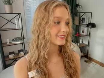 alicemelison — Chaturbate recorded stream image, 19.03.2026 12:20