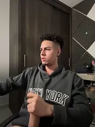 bigryann23 — Stripchat recorded stream screenshot (19 Mar 2026)