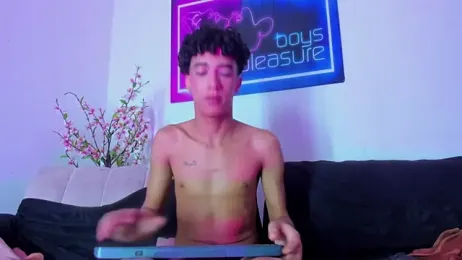 Pleasure_boys_hot — Stripchat recorded stream image, 19.03.2026 18:50